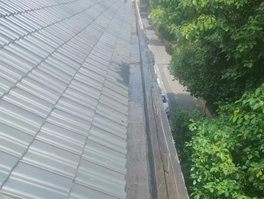屋頂瓦片漏雨是怎么處理的呢？